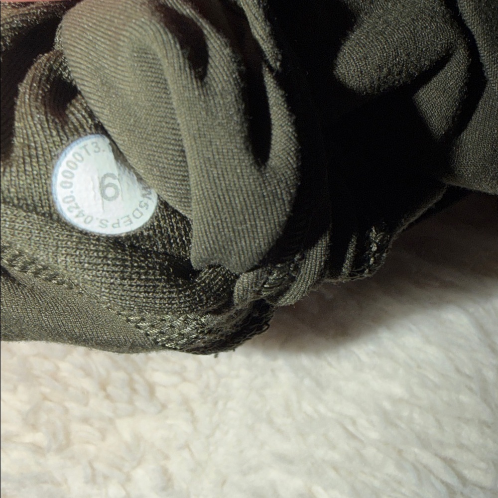 Lululemon Dark Olive Align Leggings - Picture 5 of 5